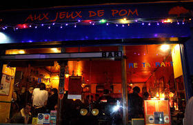 "Photo de Aux jeux de pom"