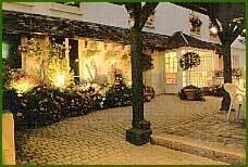 "Photo de Les jardins de camille, Suresnes"