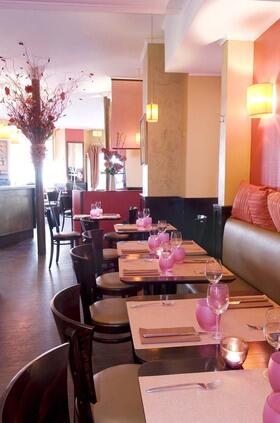 "Photo de 2 Pieces Cuisine, Paris"